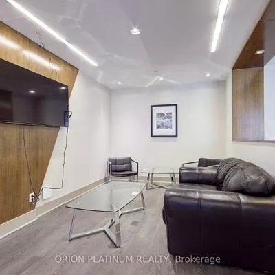 55, Eglinton, Hurontario, Mississauga