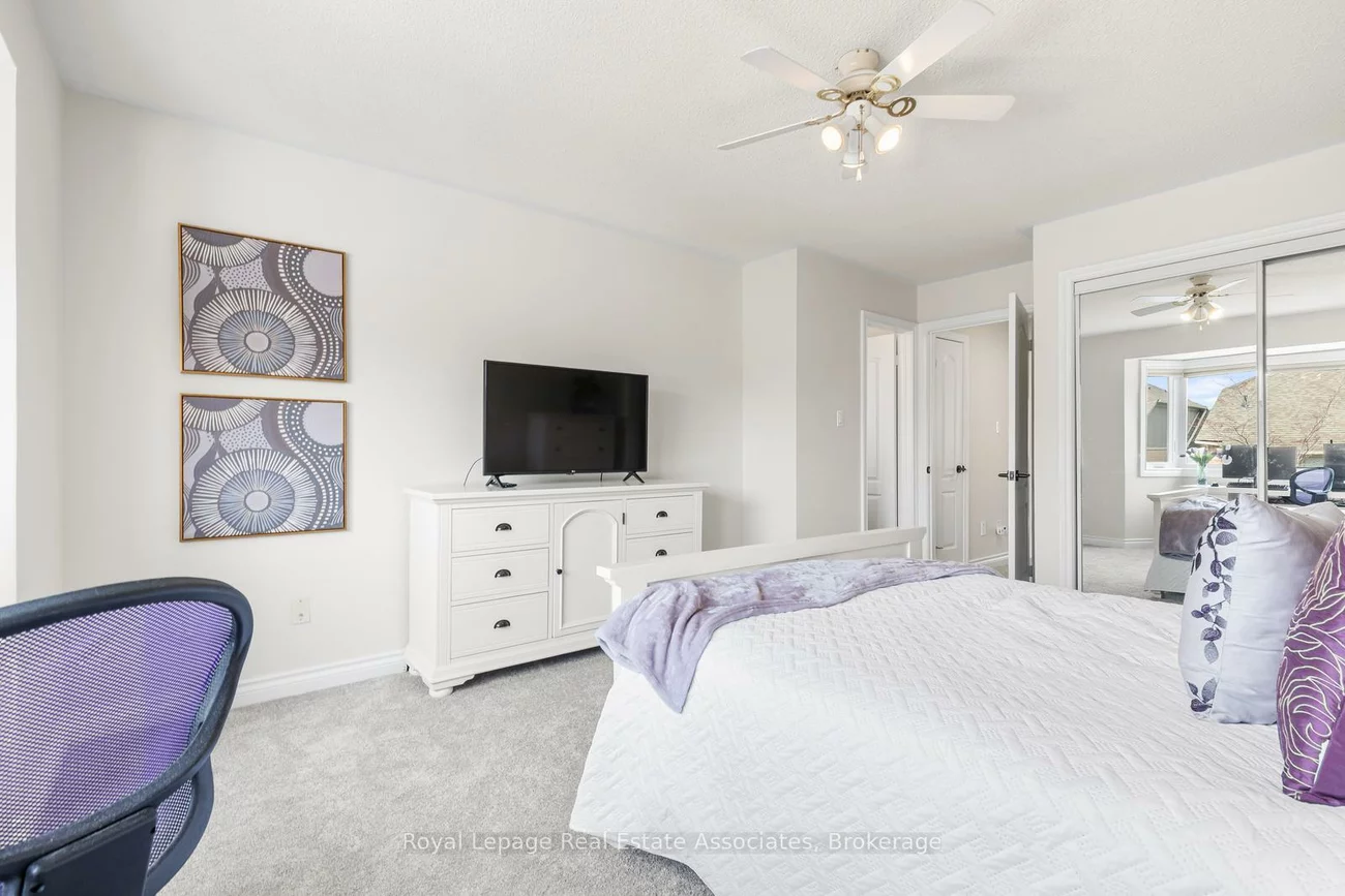 5480, Glen Erin, Central Erin Mills, Mississauga