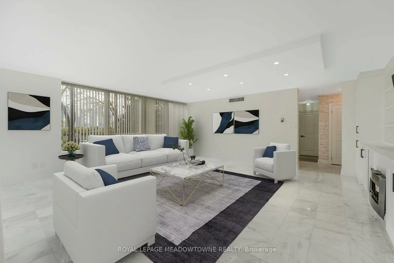 4235, Sherwoodtowne, City Centre, Mississauga