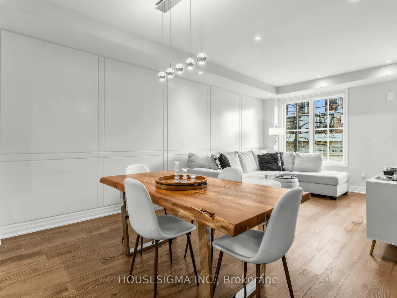 1190, Cawthra, Mineola, Mississauga