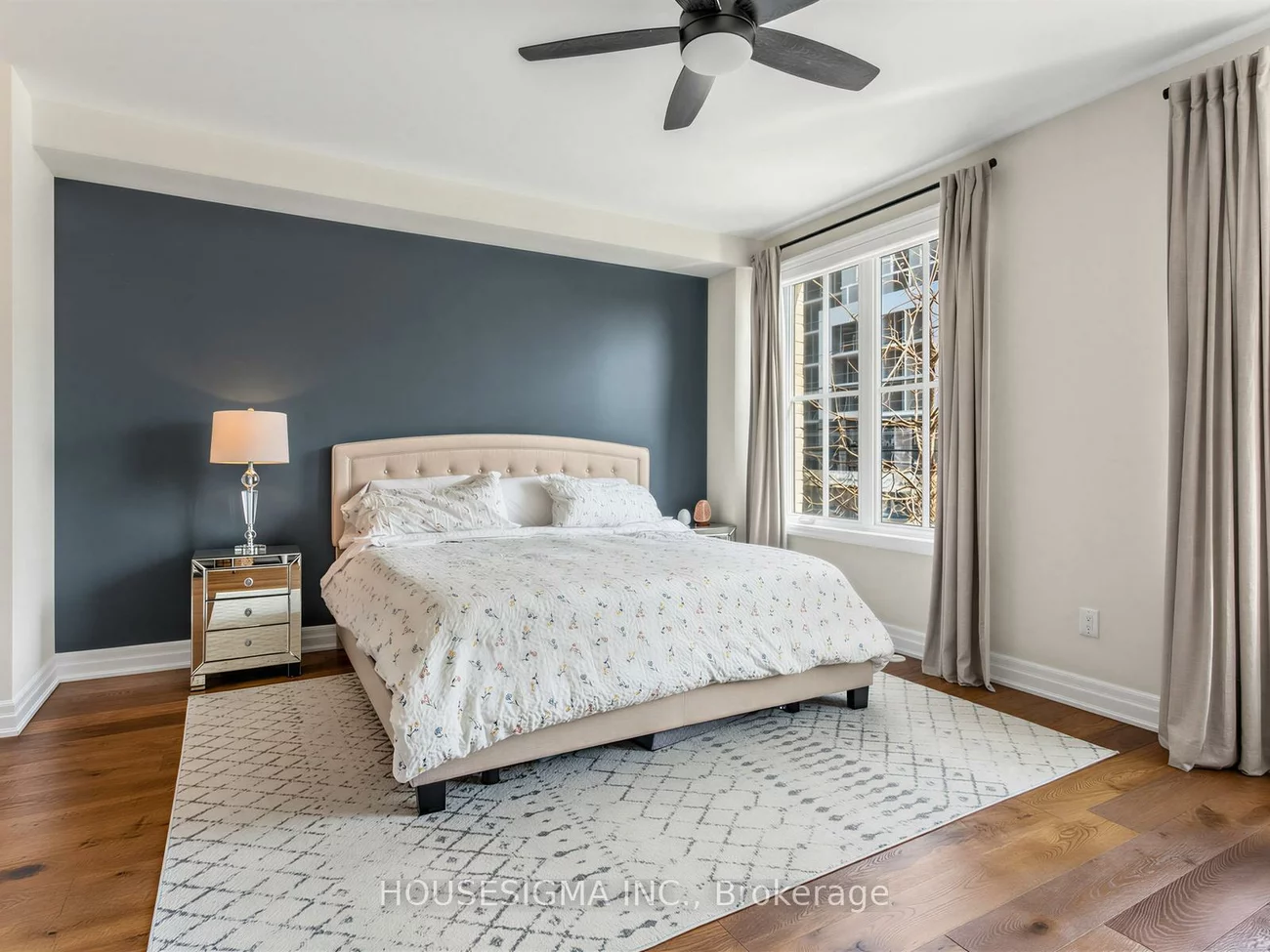 1190, Cawthra, Mineola, Mississauga