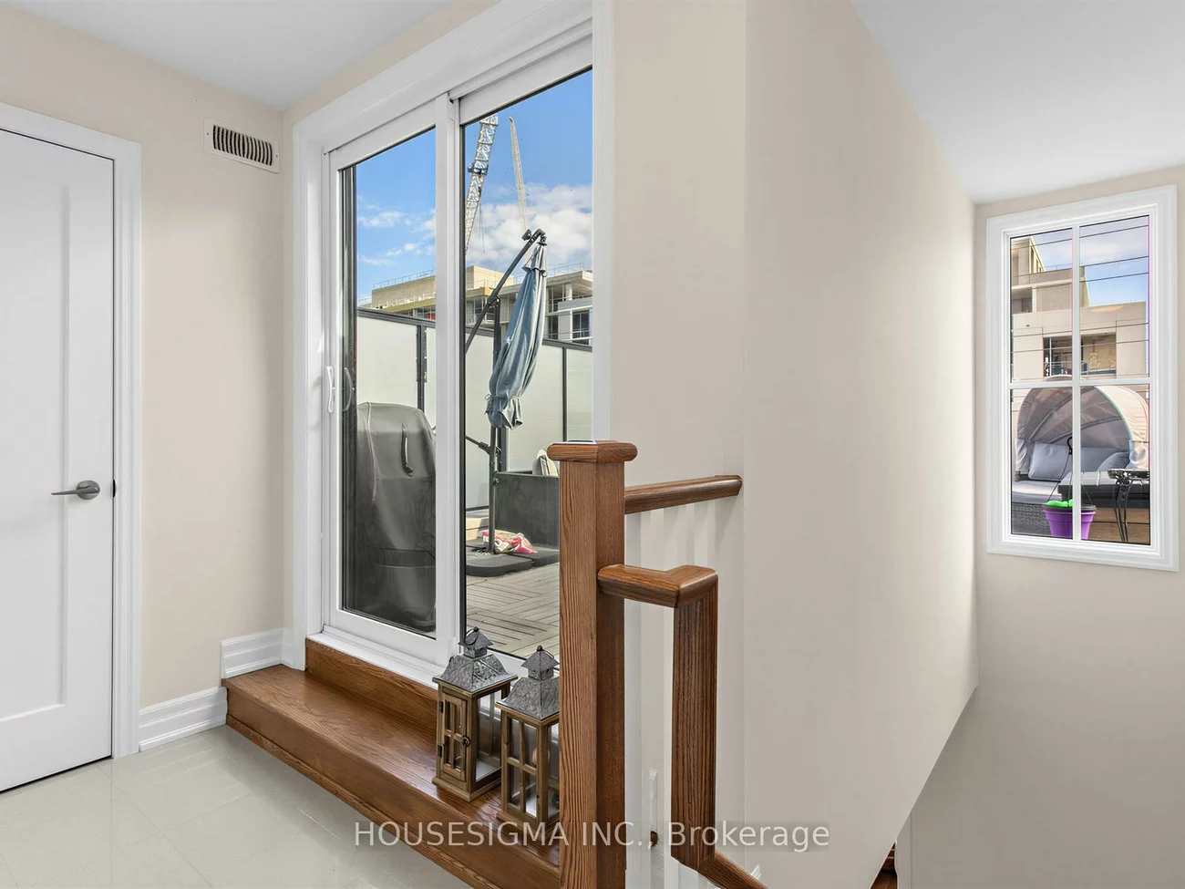 1190, Cawthra, Mineola, Mississauga