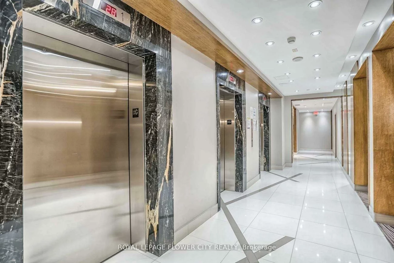 55, Eglinton, Hurontario, Mississauga