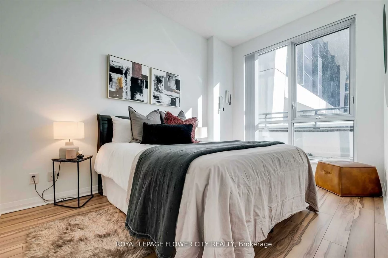 55, Eglinton, Hurontario, Mississauga