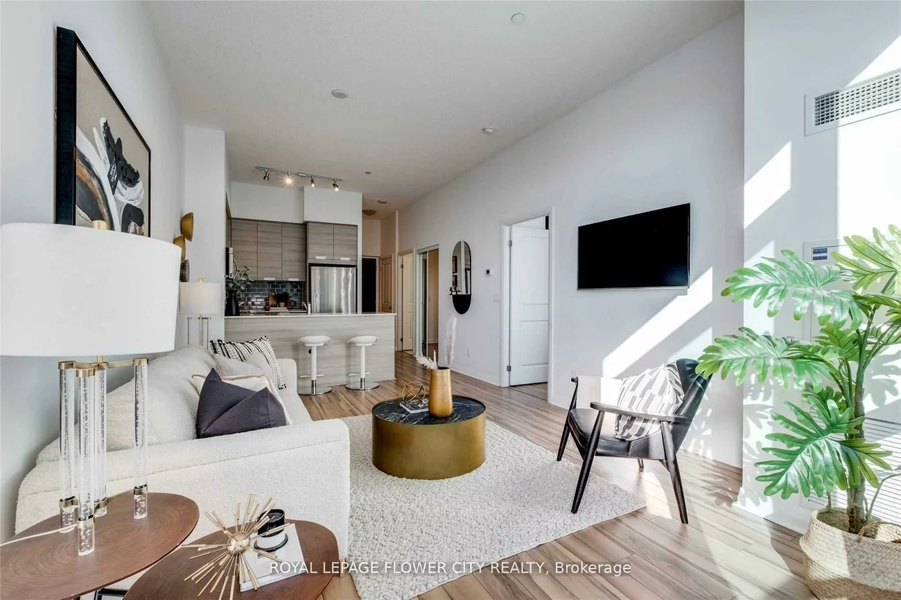 55, Eglinton, Hurontario, Mississauga