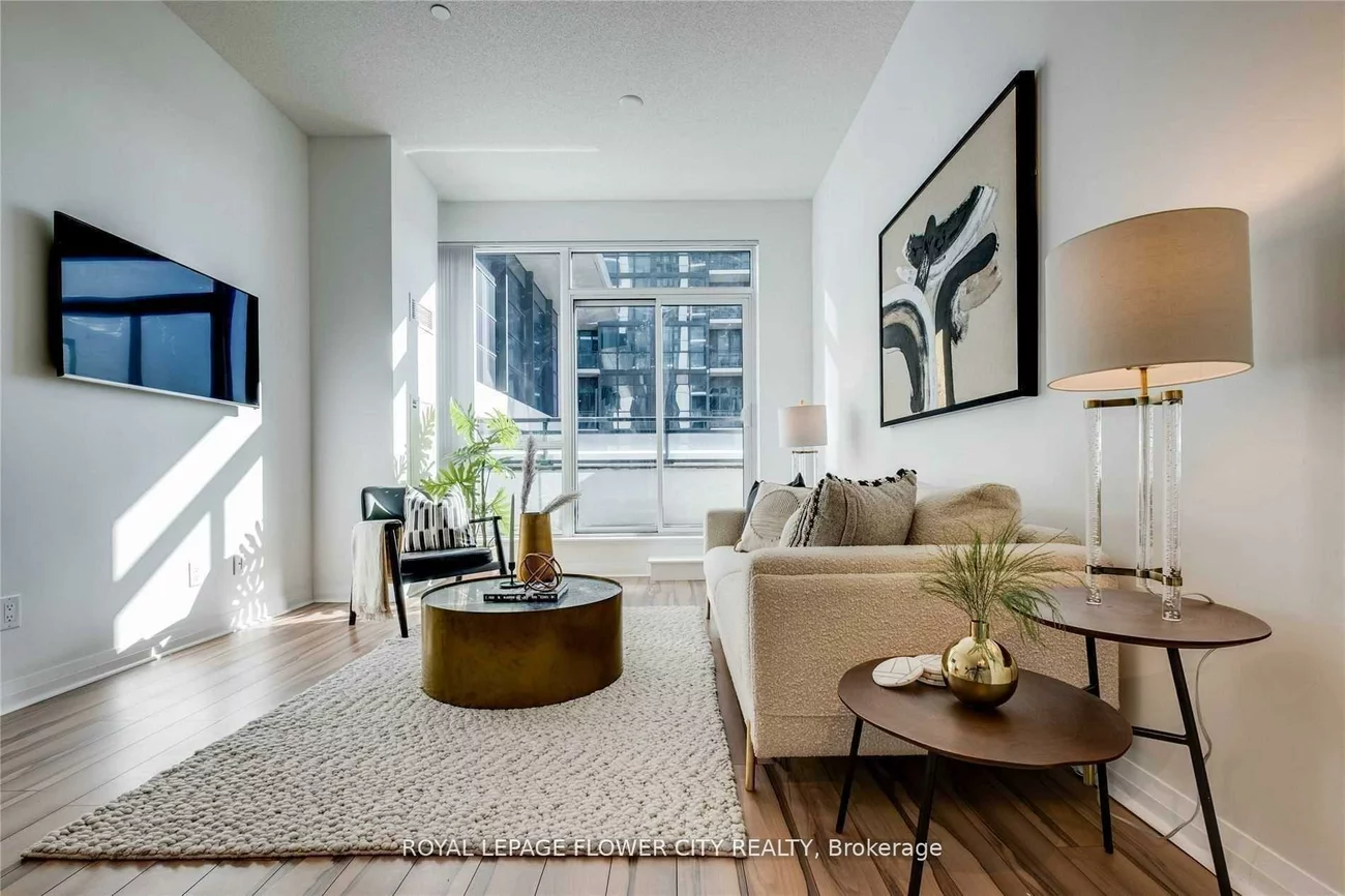 55, Eglinton, Hurontario, Mississauga