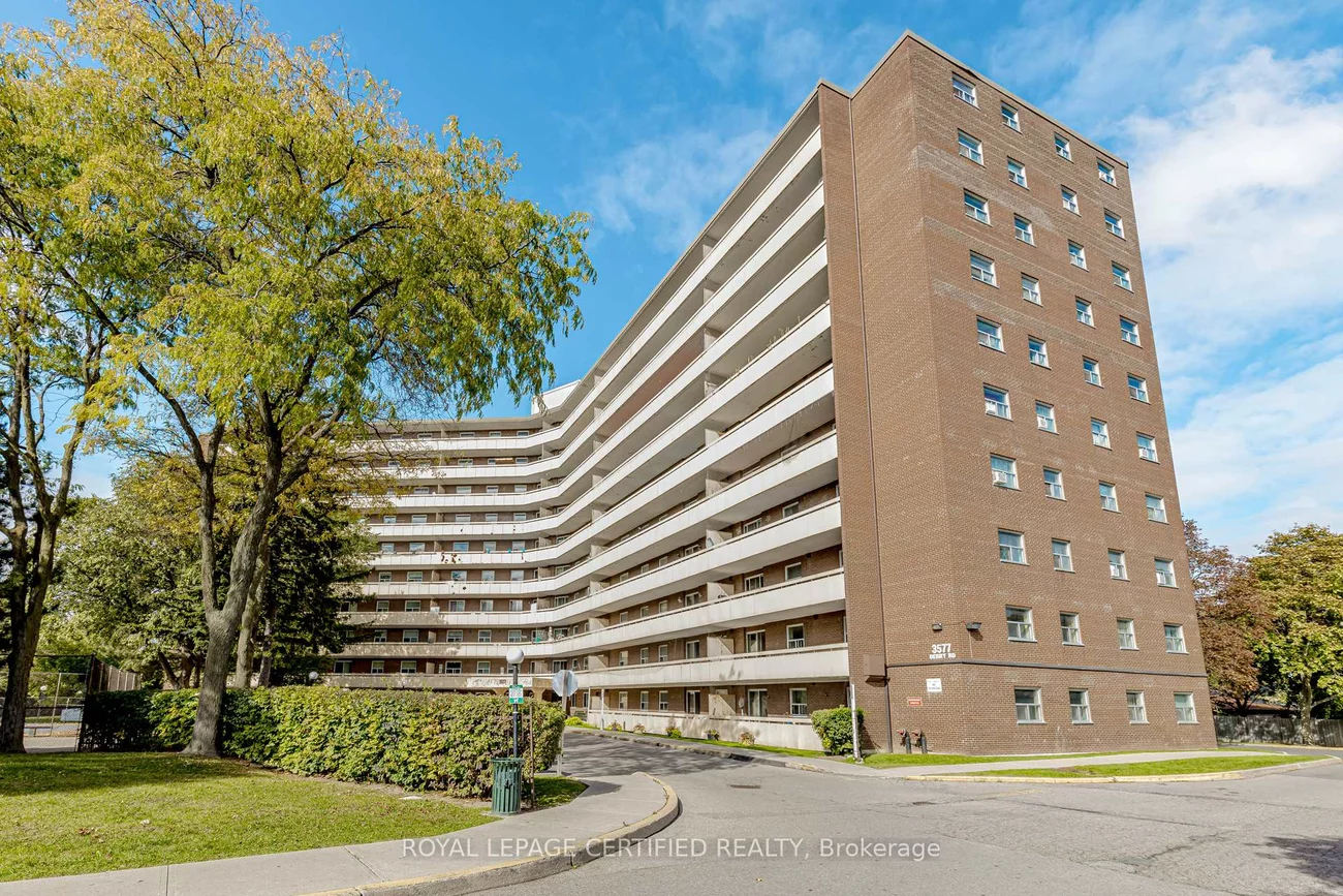 3577, Derry, Malton, Mississauga
