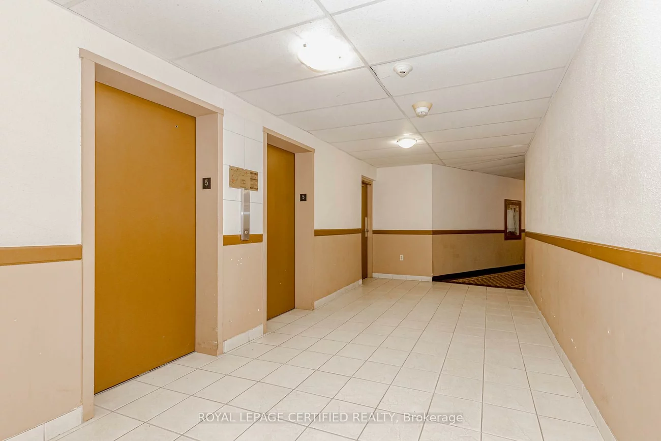 3577, Derry, Malton, Mississauga