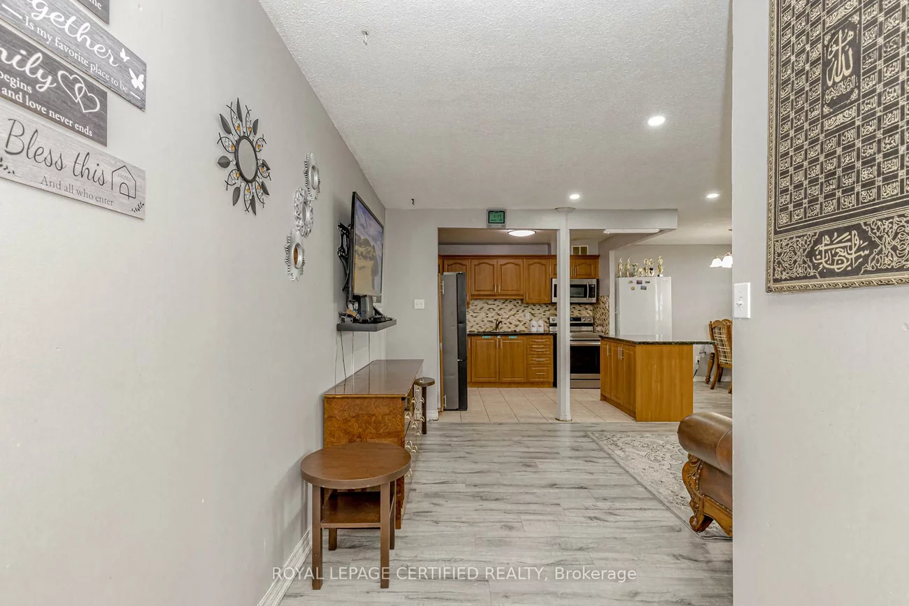 3577, Derry, Malton, Mississauga