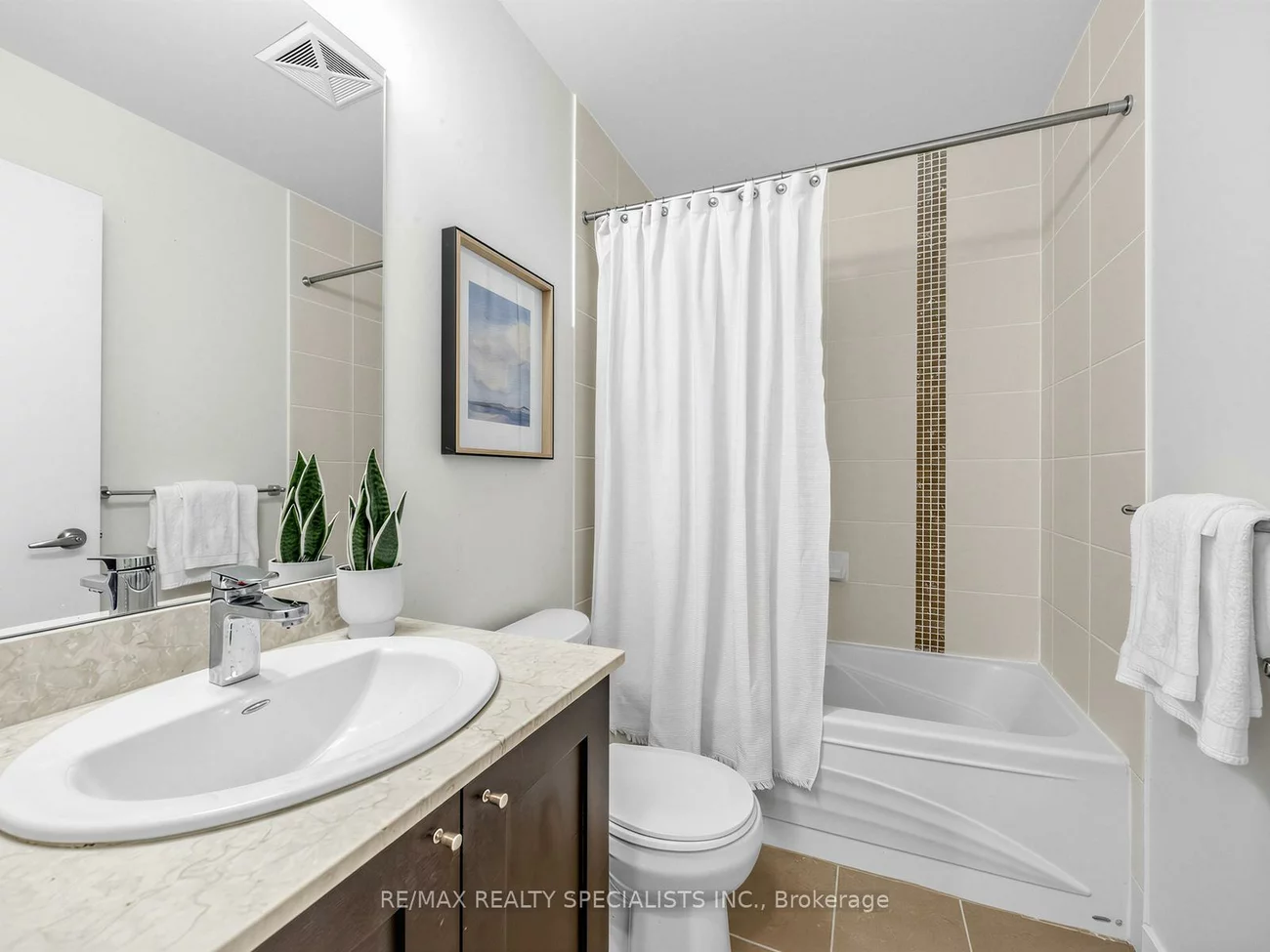 4070, Confederation, City Centre, Mississauga