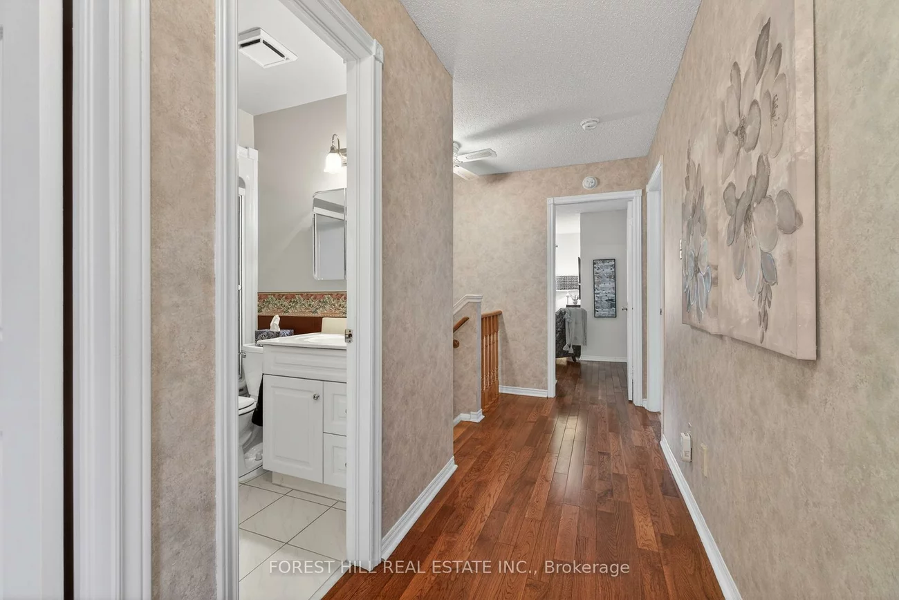 4635, Regents, Hurontario, Mississauga