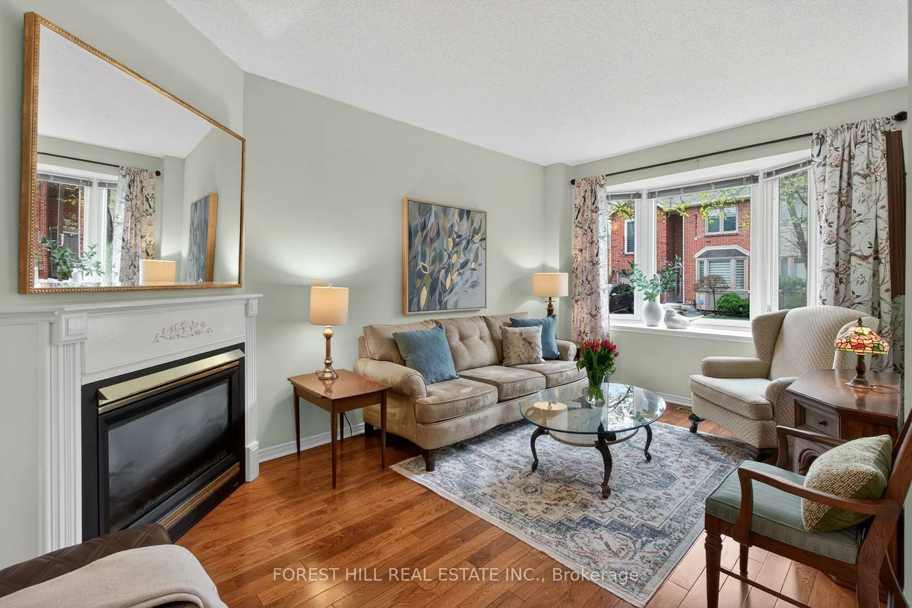 4635, Regents, Hurontario, Mississauga