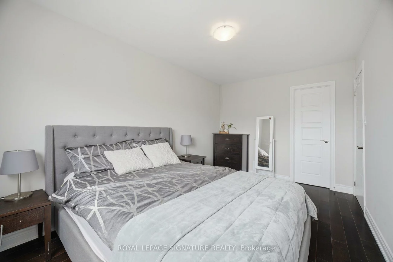 400, Mississauga Valley, Mississauga Valleys, Mississauga