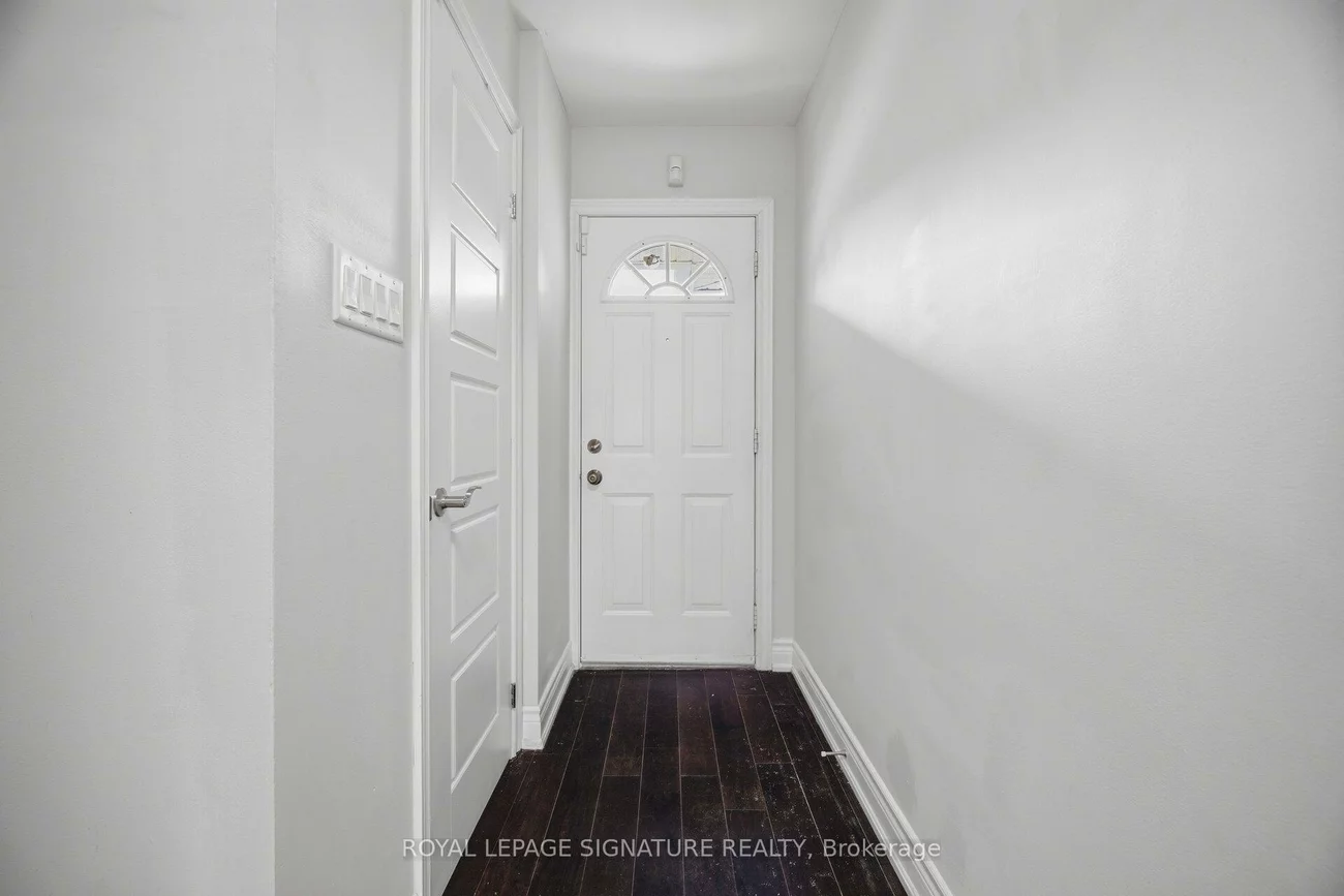 400, Mississauga Valley, Mississauga Valleys, Mississauga