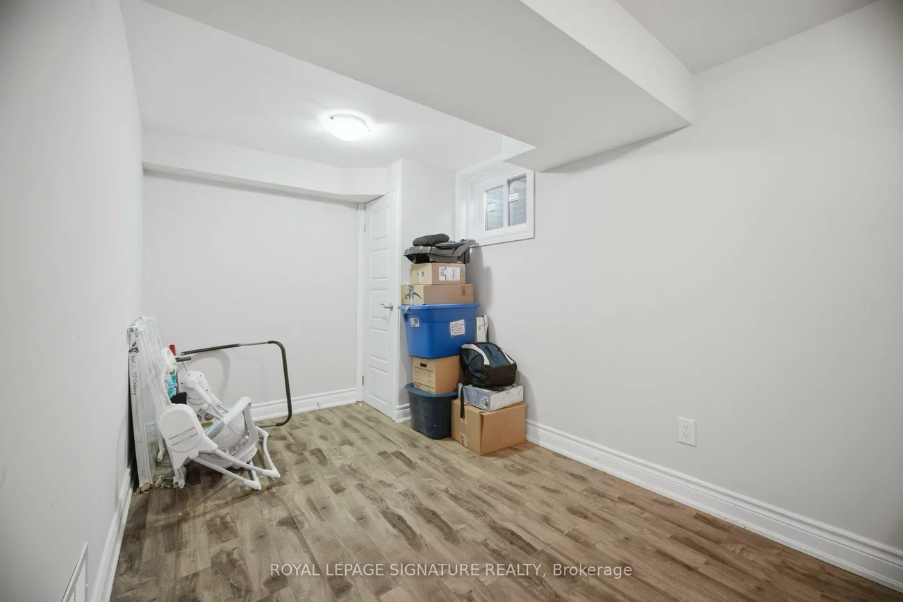 400, Mississauga Valley, Mississauga Valleys, Mississauga