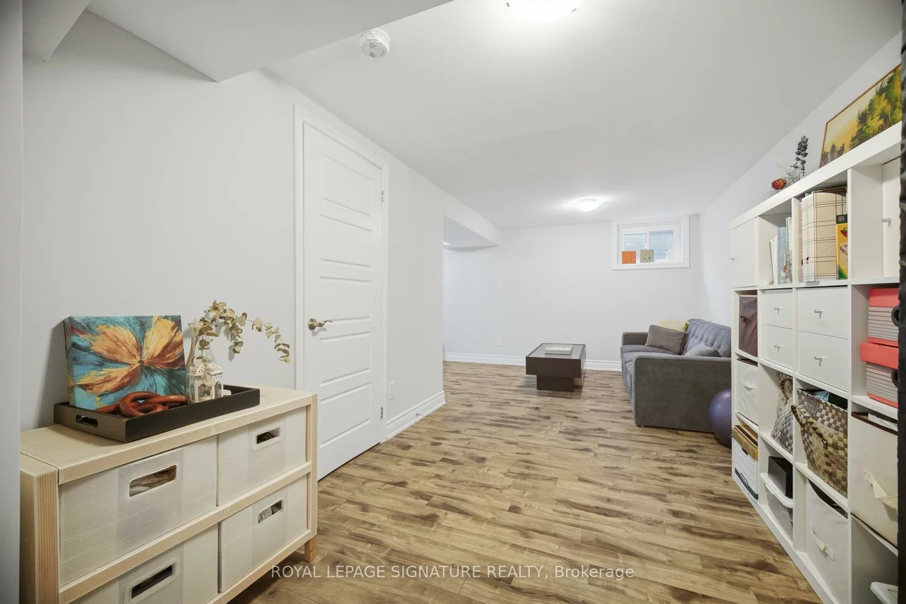 400, Mississauga Valley, Mississauga Valleys, Mississauga