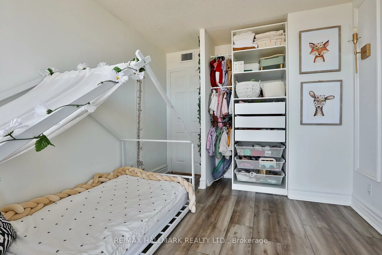 1360, Rathburn, Rathwood, Mississauga