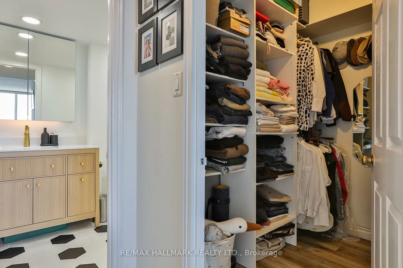 1360, Rathburn, Rathwood, Mississauga