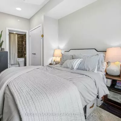 28, Ann, Port Credit, Mississauga