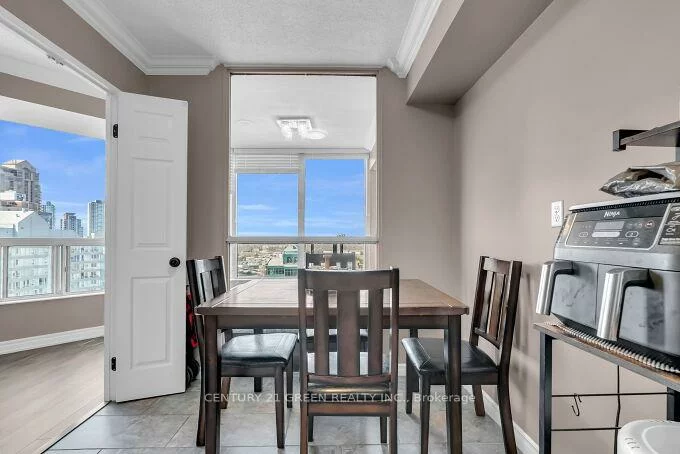 4470, Tucana, Hurontario, Mississauga