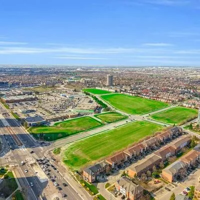 4470, Tucana, Hurontario, Mississauga