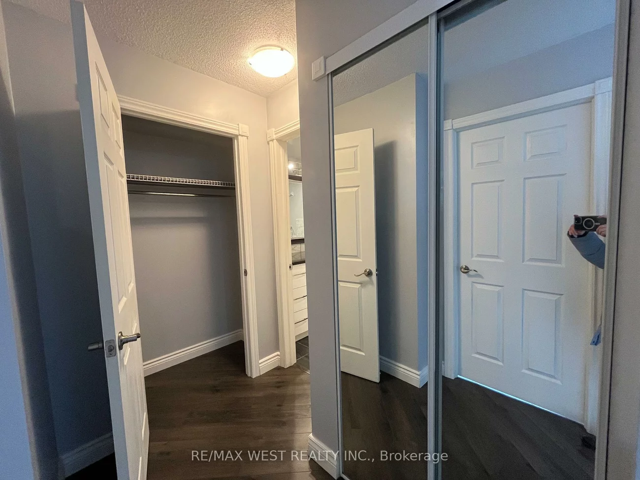 300, Webb, City Centre, Mississauga