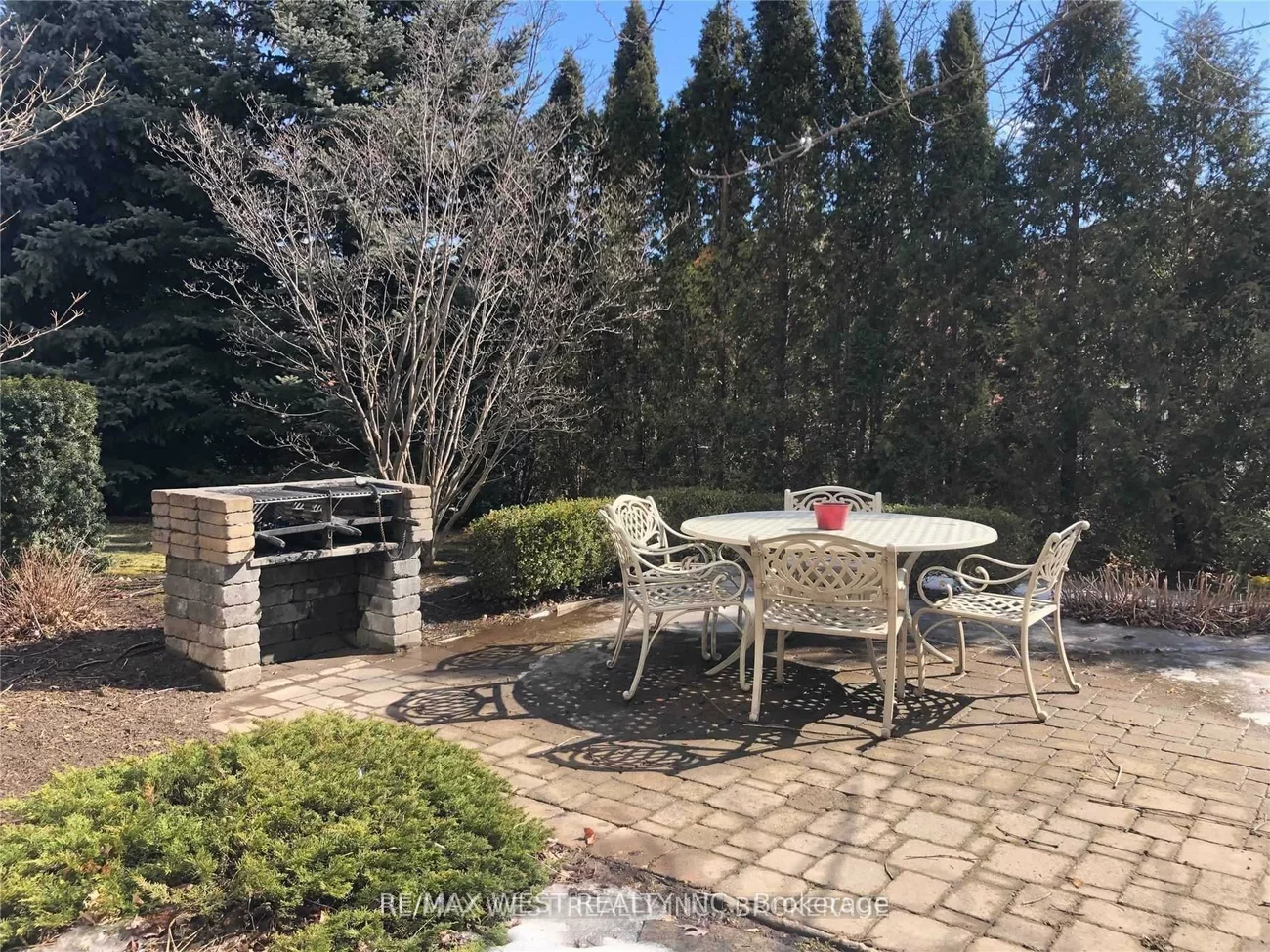 300, Webb, City Centre, Mississauga