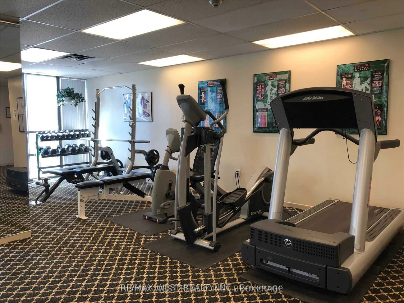 300, Webb, City Centre, Mississauga