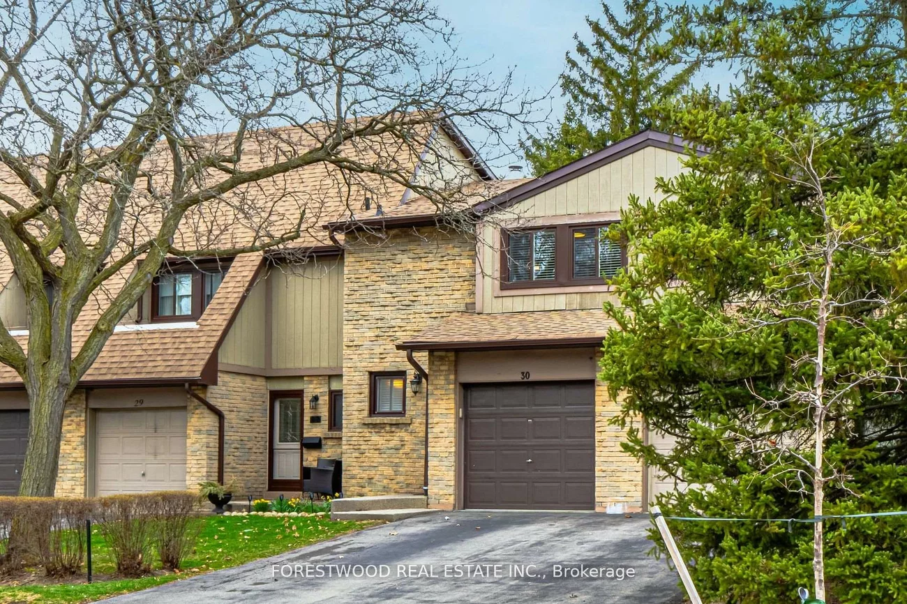 3345, Silverado, Mississauga Valleys, Mississauga