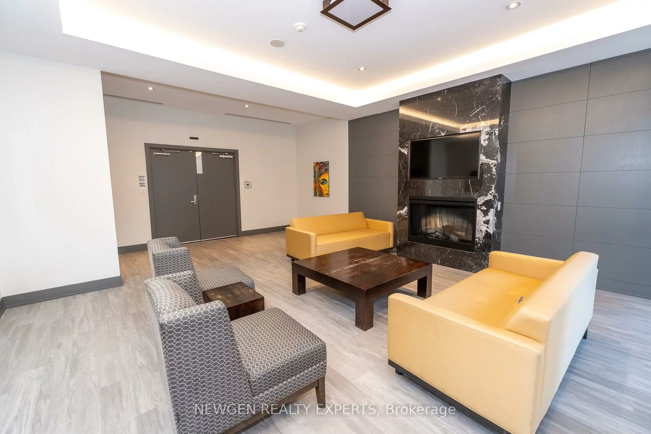 4070, Confederation, City Centre, Mississauga