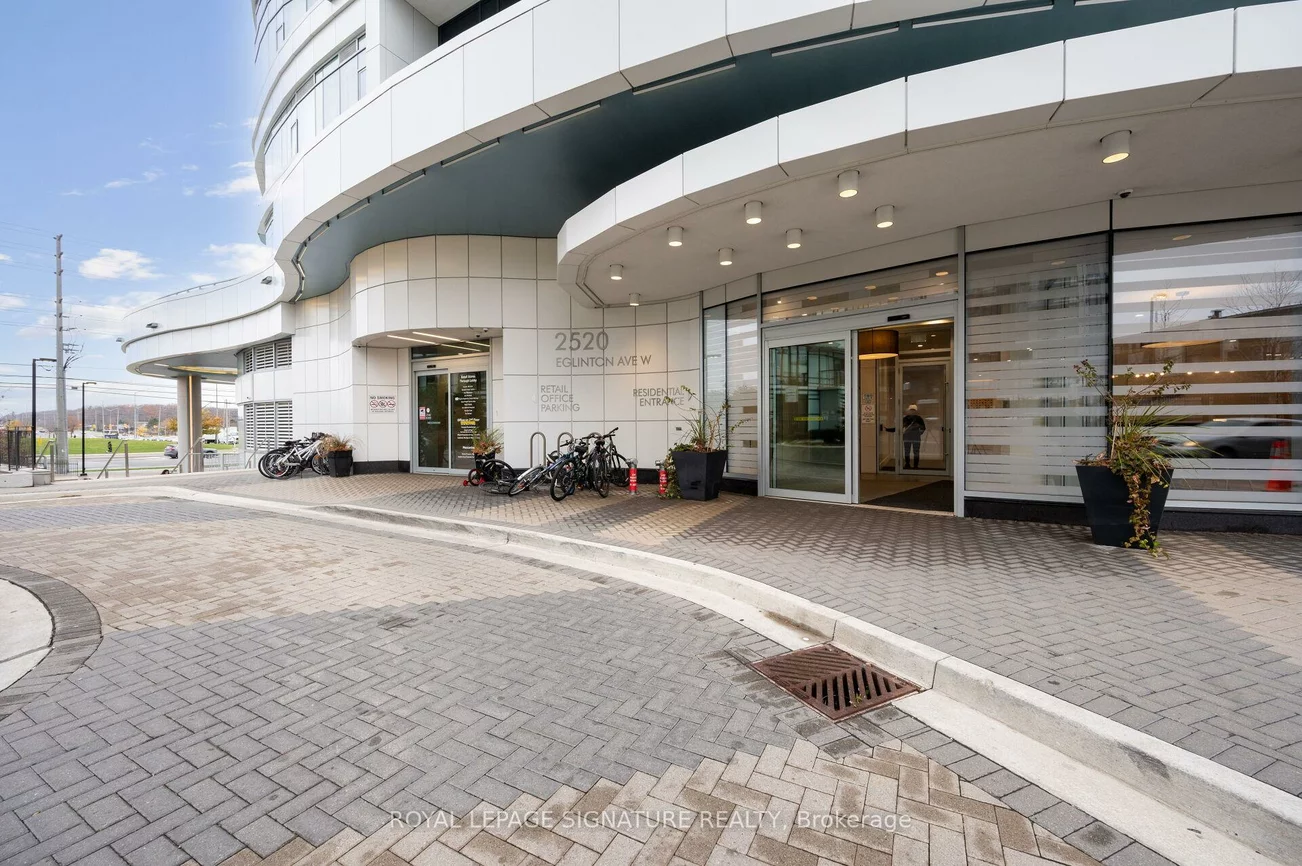 2520, Eglinton, Central Erin Mills, Mississauga