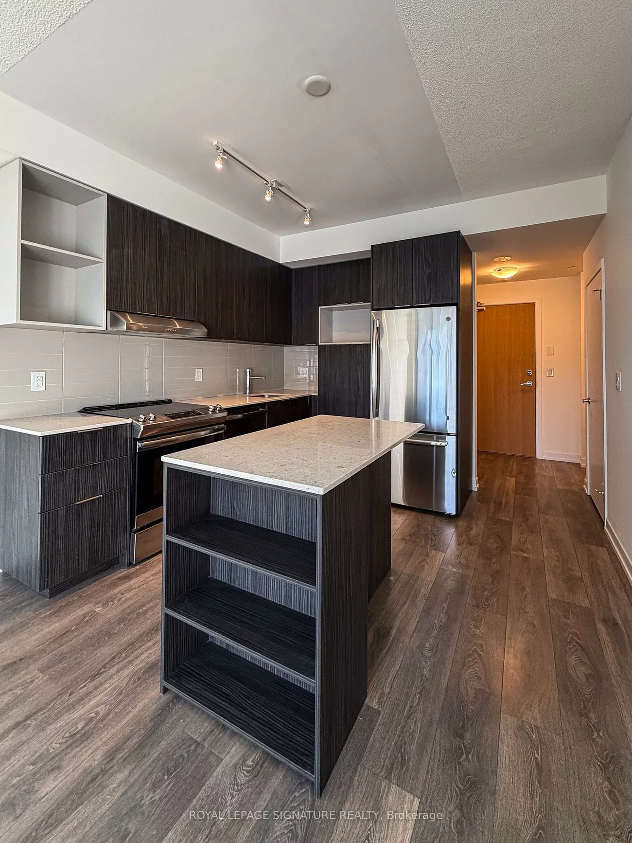 2520, Eglinton, Central Erin Mills, Mississauga