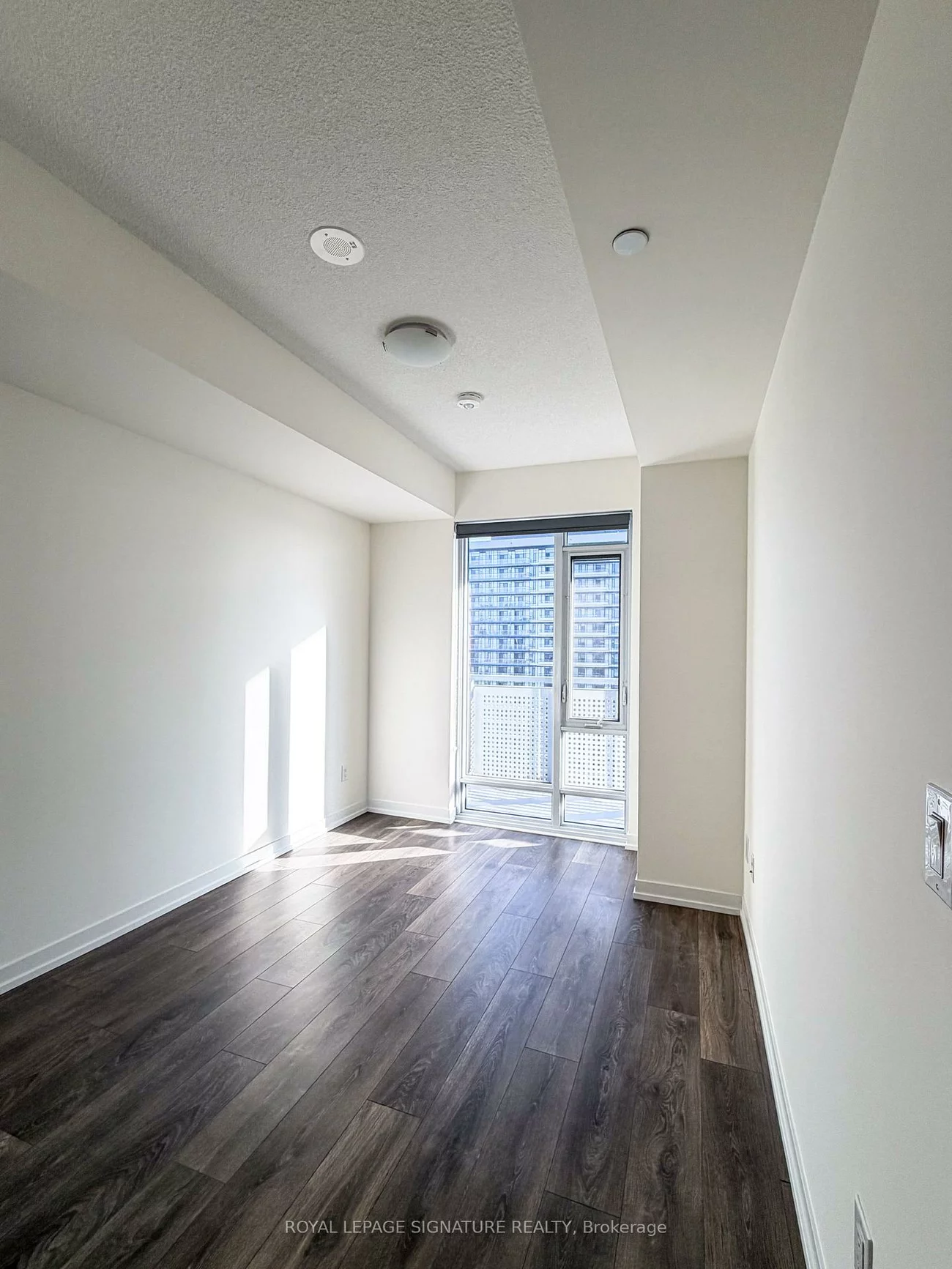 2520, Eglinton, Central Erin Mills, Mississauga