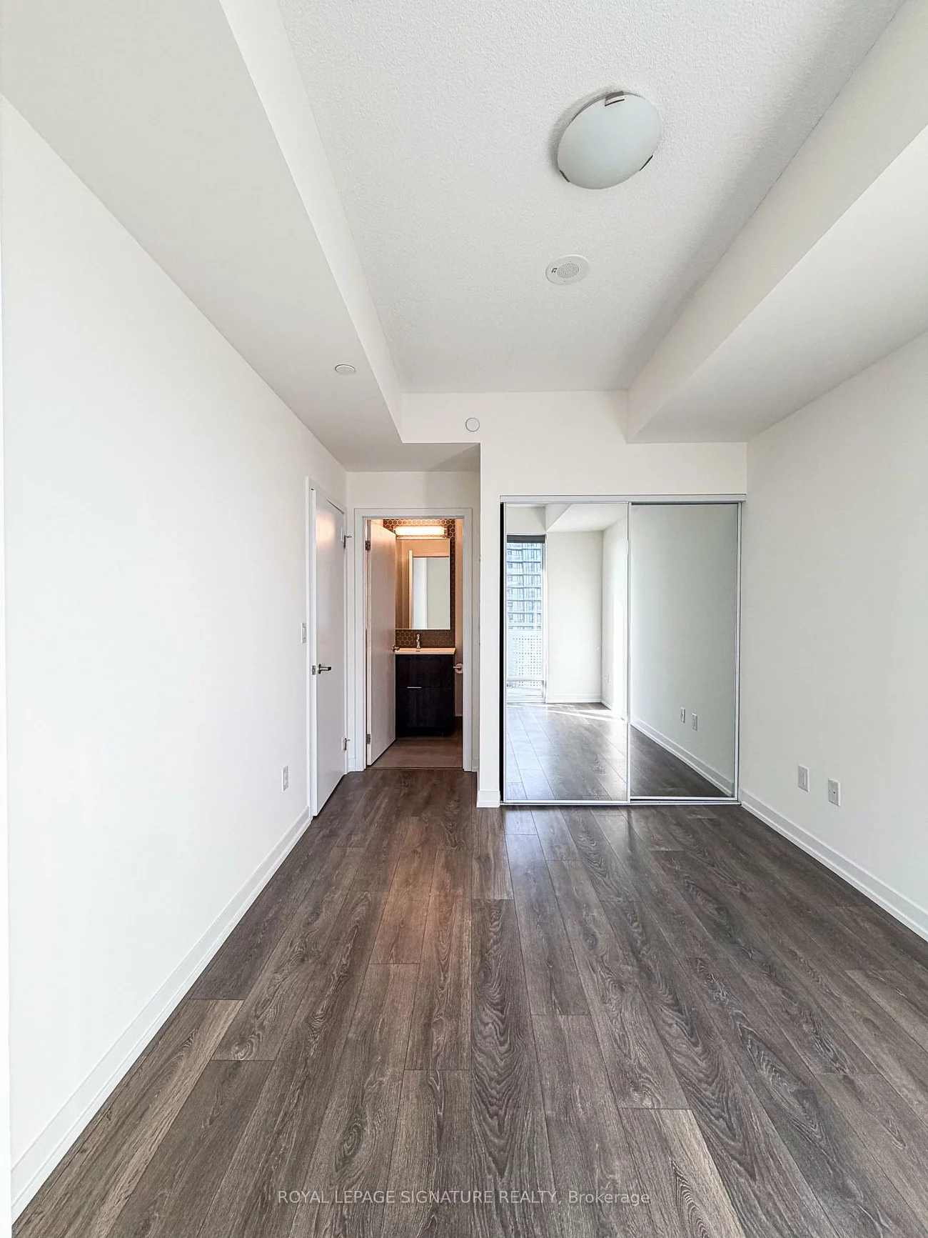 2520, Eglinton, Central Erin Mills, Mississauga