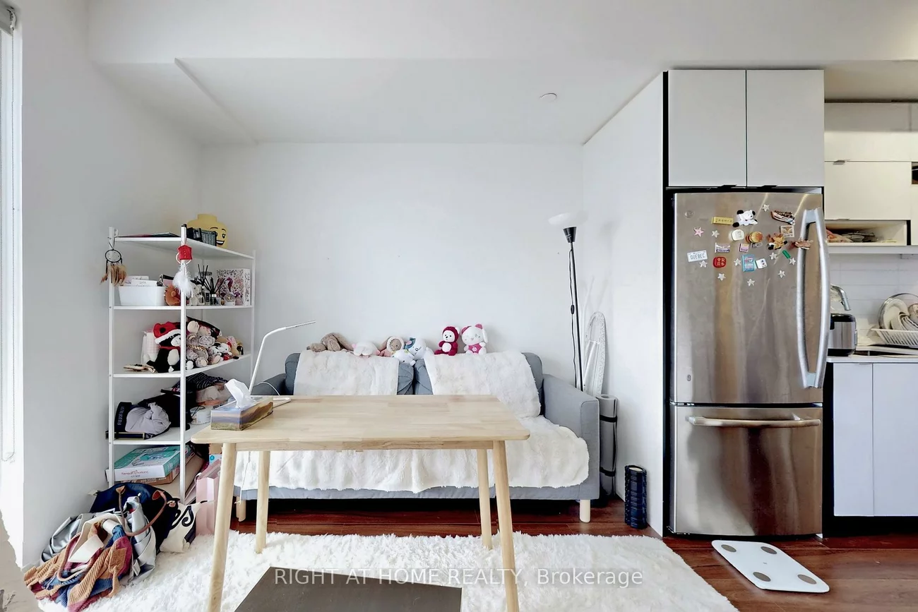 4065, Confederation, City Centre, Mississauga