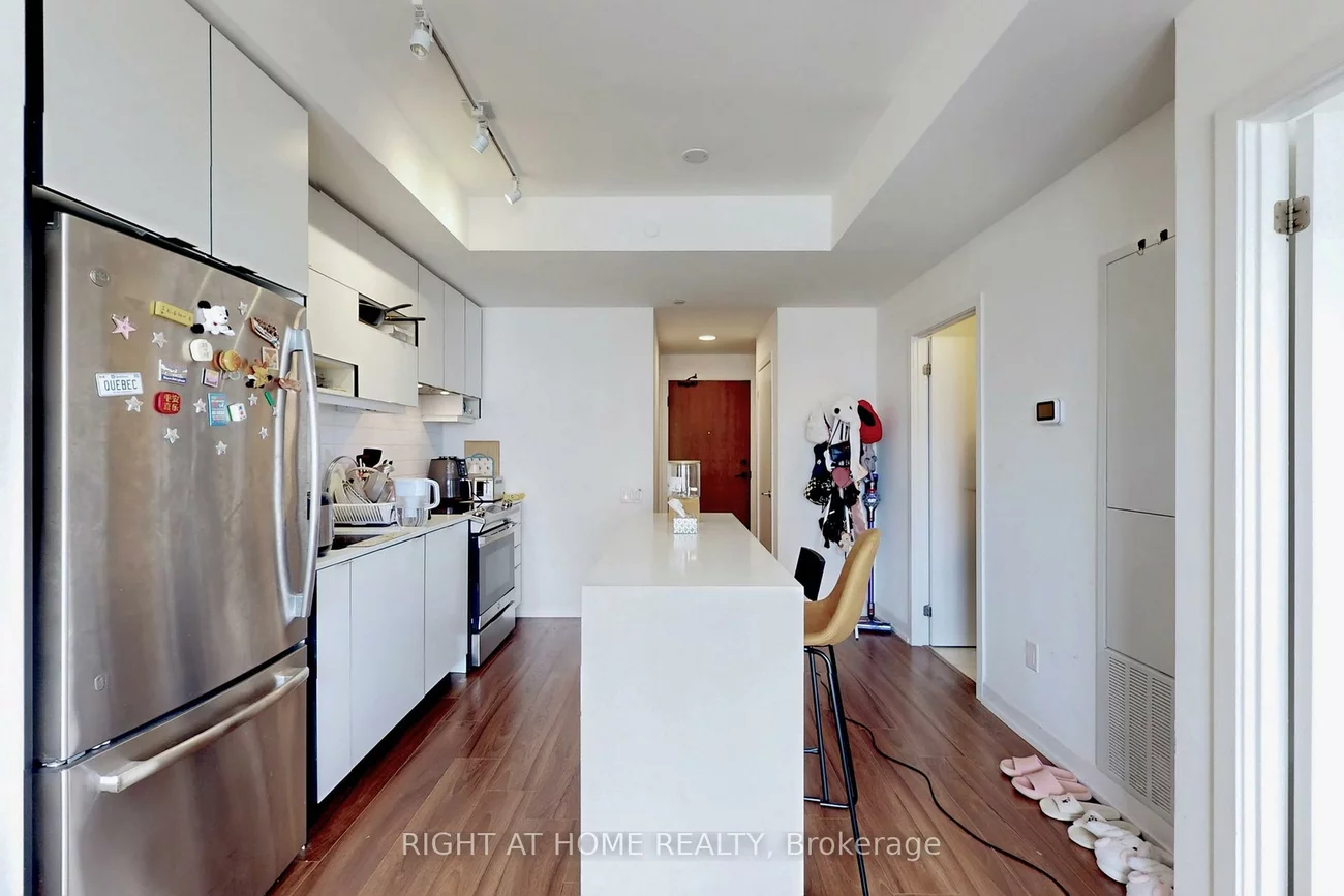 4065, Confederation, City Centre, Mississauga