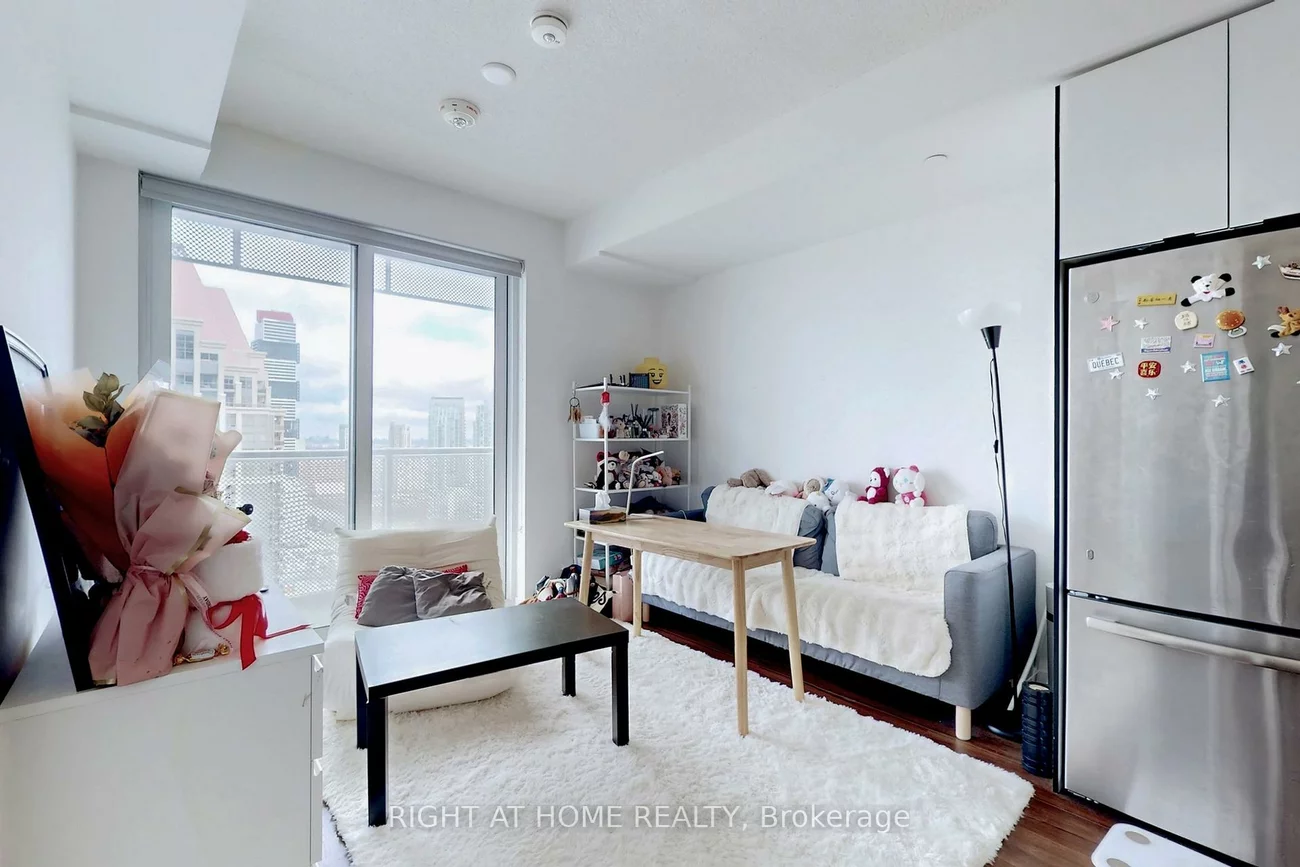 4065, Confederation, City Centre, Mississauga