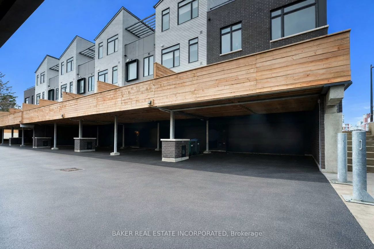 30, Lou Parsons, Port Credit, Mississauga