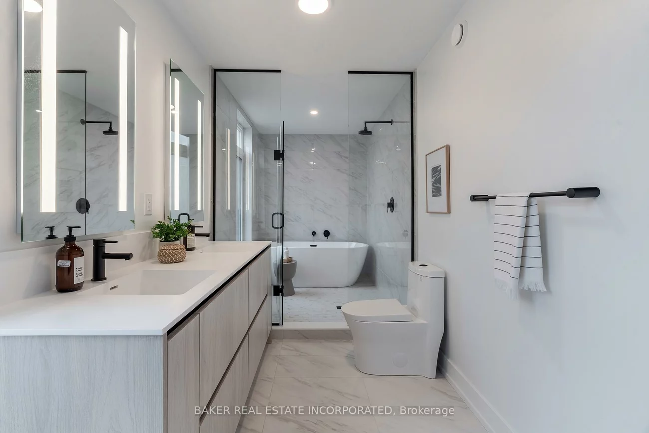 30, Lou Parsons, Port Credit, Mississauga