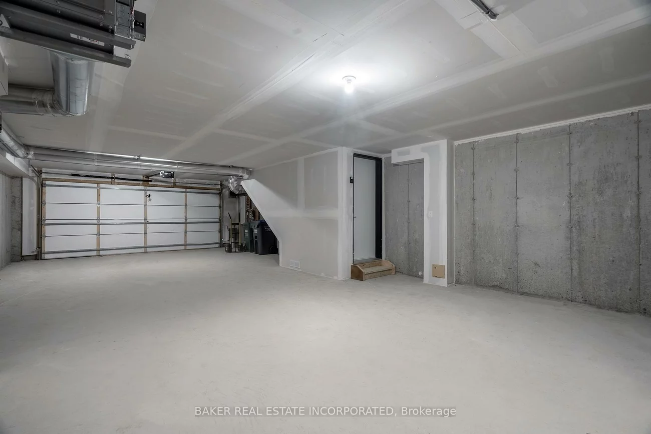 30, Lou Parsons, Port Credit, Mississauga