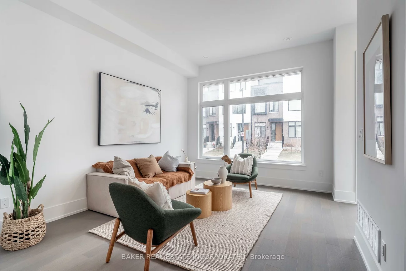 30, Lou Parsons, Port Credit, Mississauga