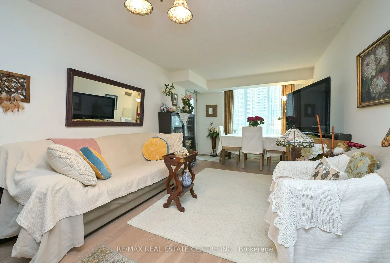 335, Rathburn, Creditview, Mississauga