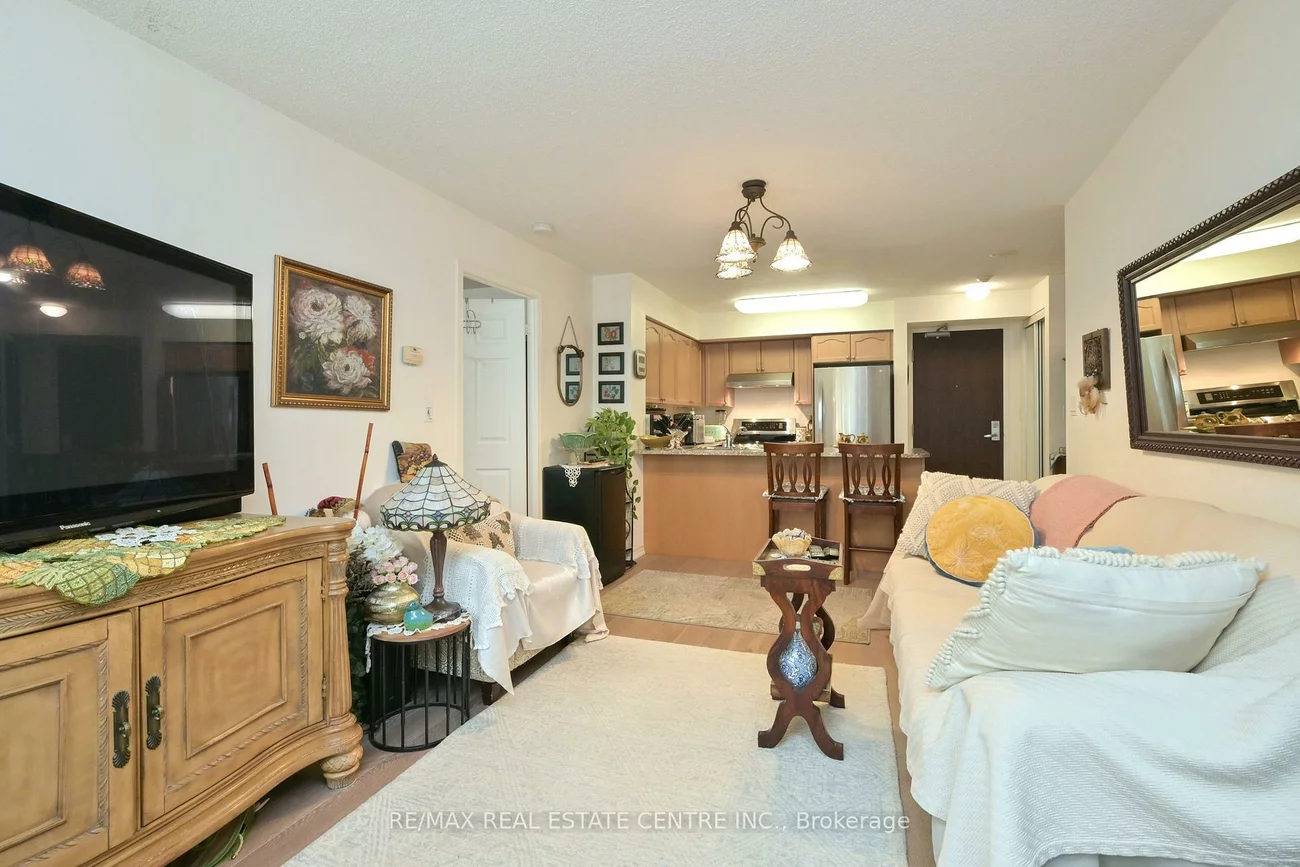 335, Rathburn, Creditview, Mississauga