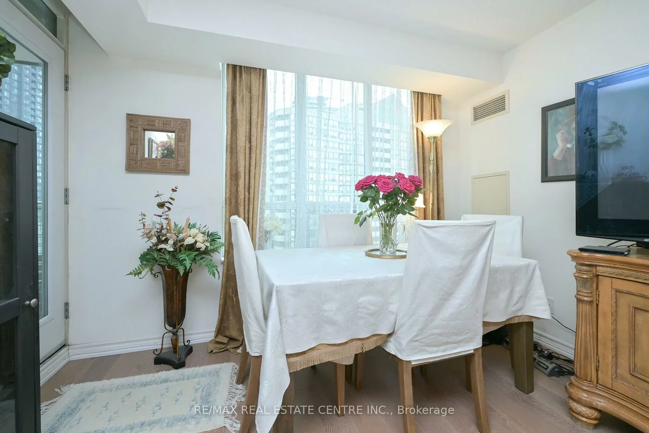 335, Rathburn, Creditview, Mississauga