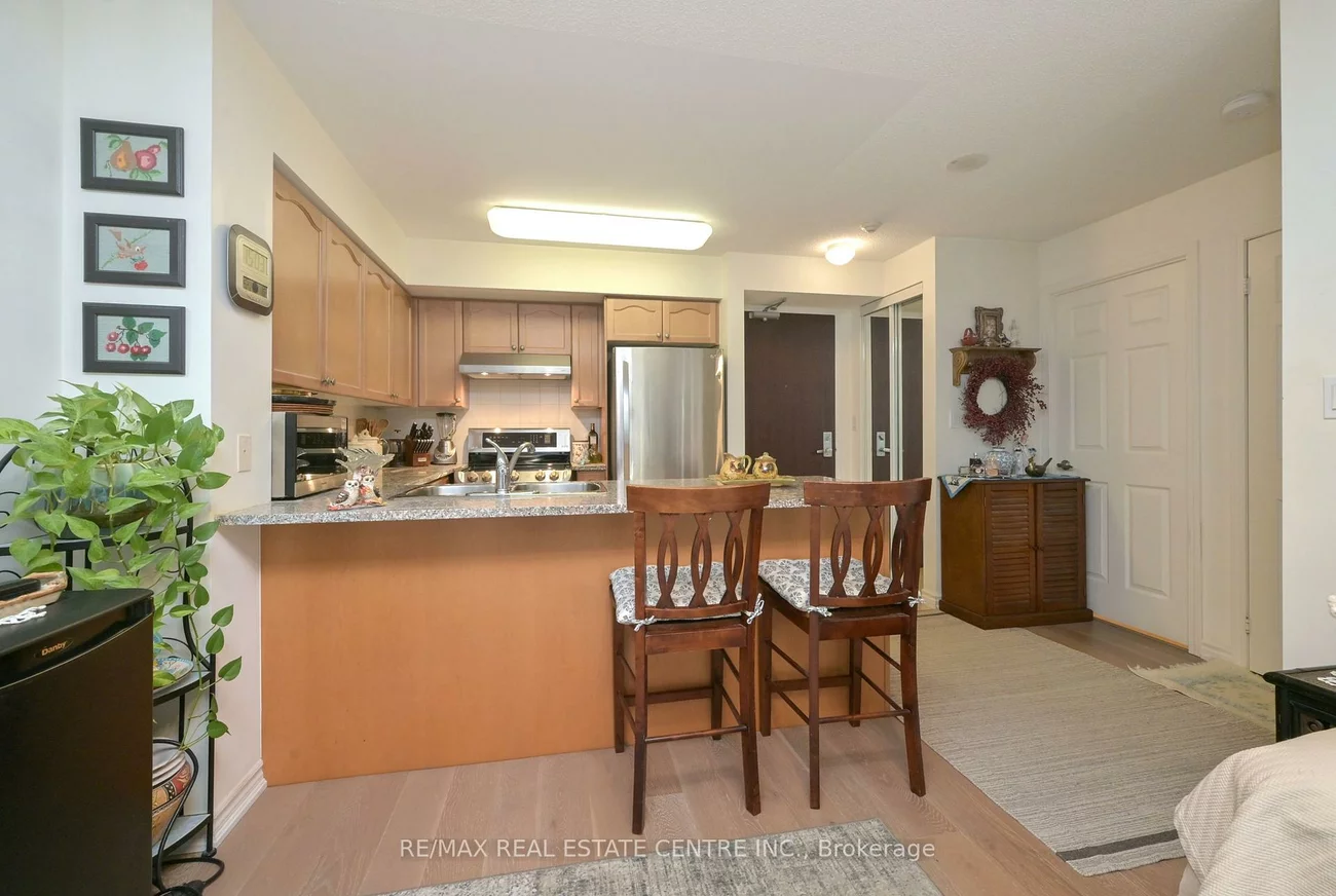 335, Rathburn, Creditview, Mississauga