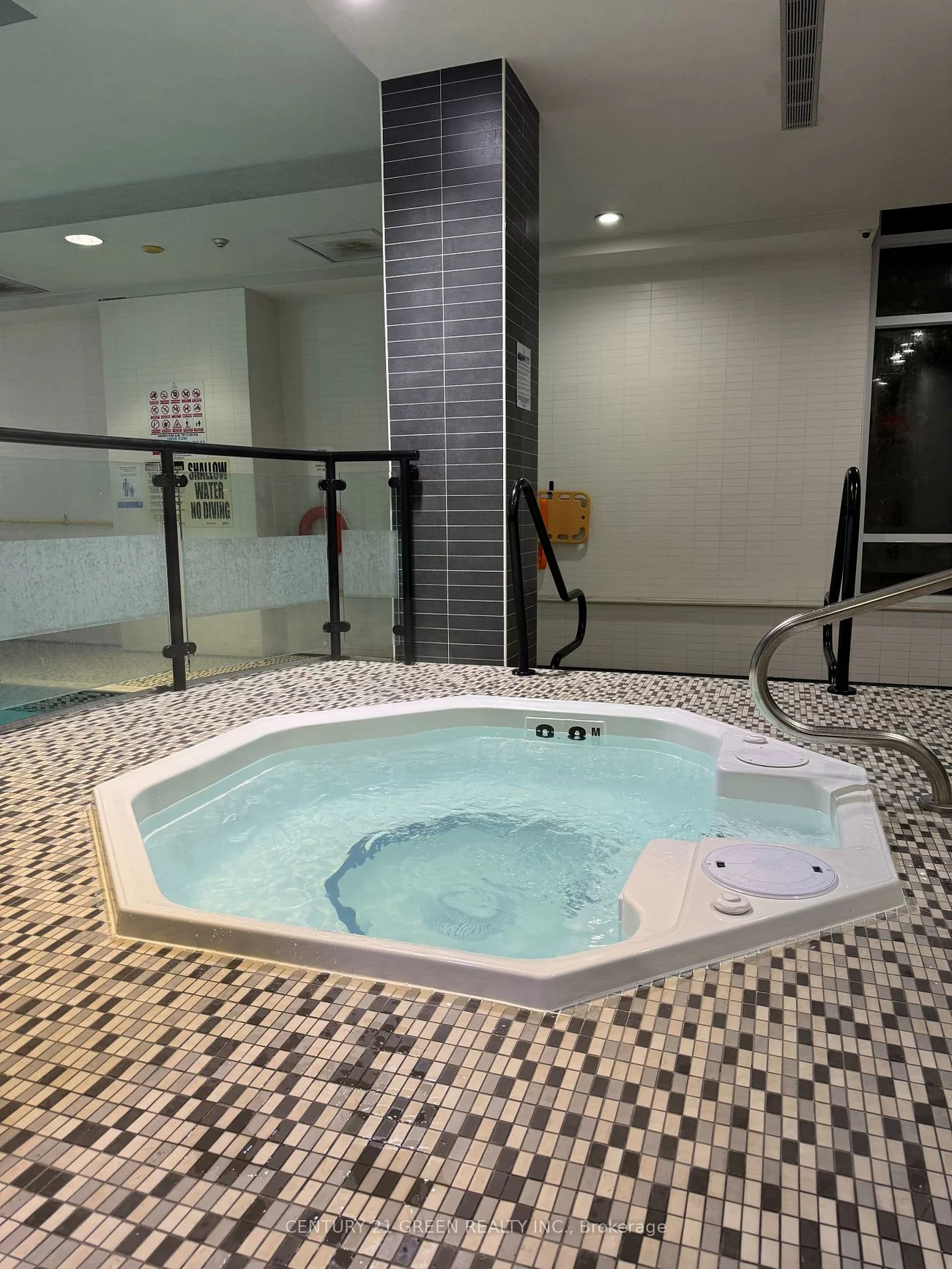 310, Burnhamthorpe, City Centre, Mississauga