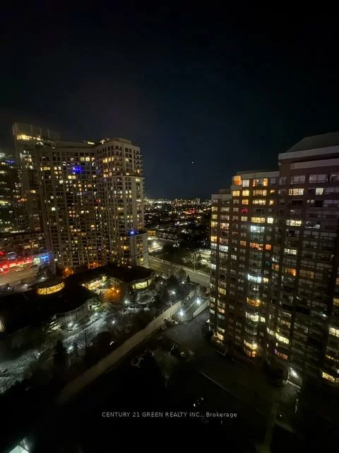 310, Burnhamthorpe, City Centre, Mississauga