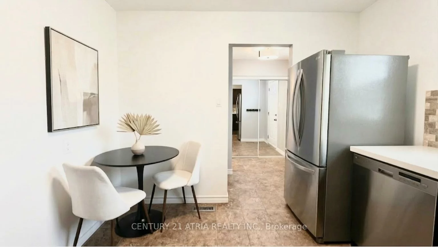 2825, Gananoque, Meadowvale, Mississauga