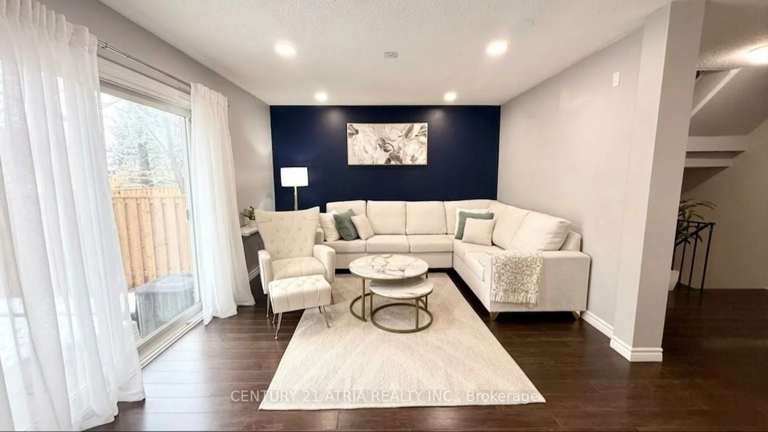 2825, Gananoque, Meadowvale, Mississauga