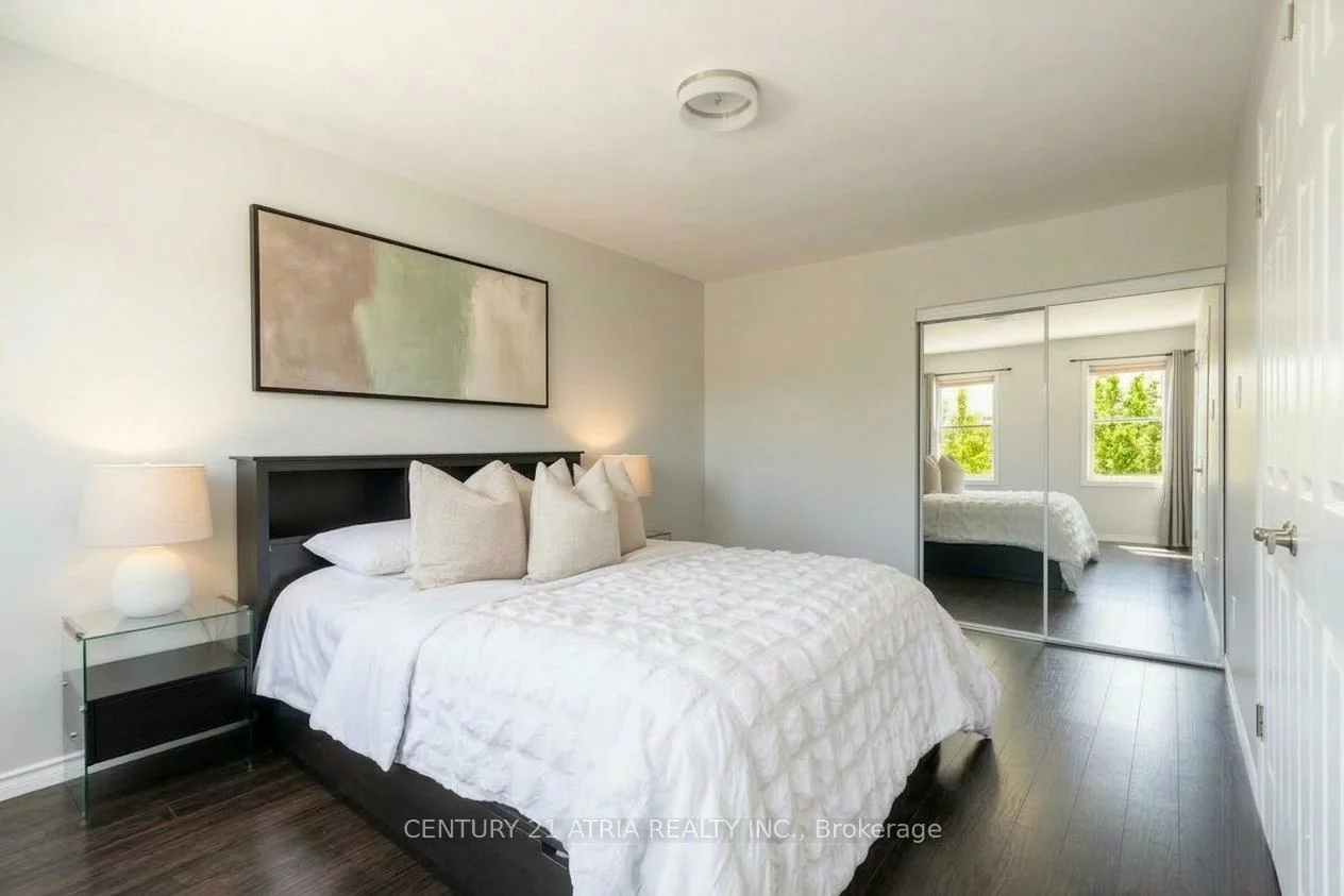 2825, Gananoque, Meadowvale, Mississauga